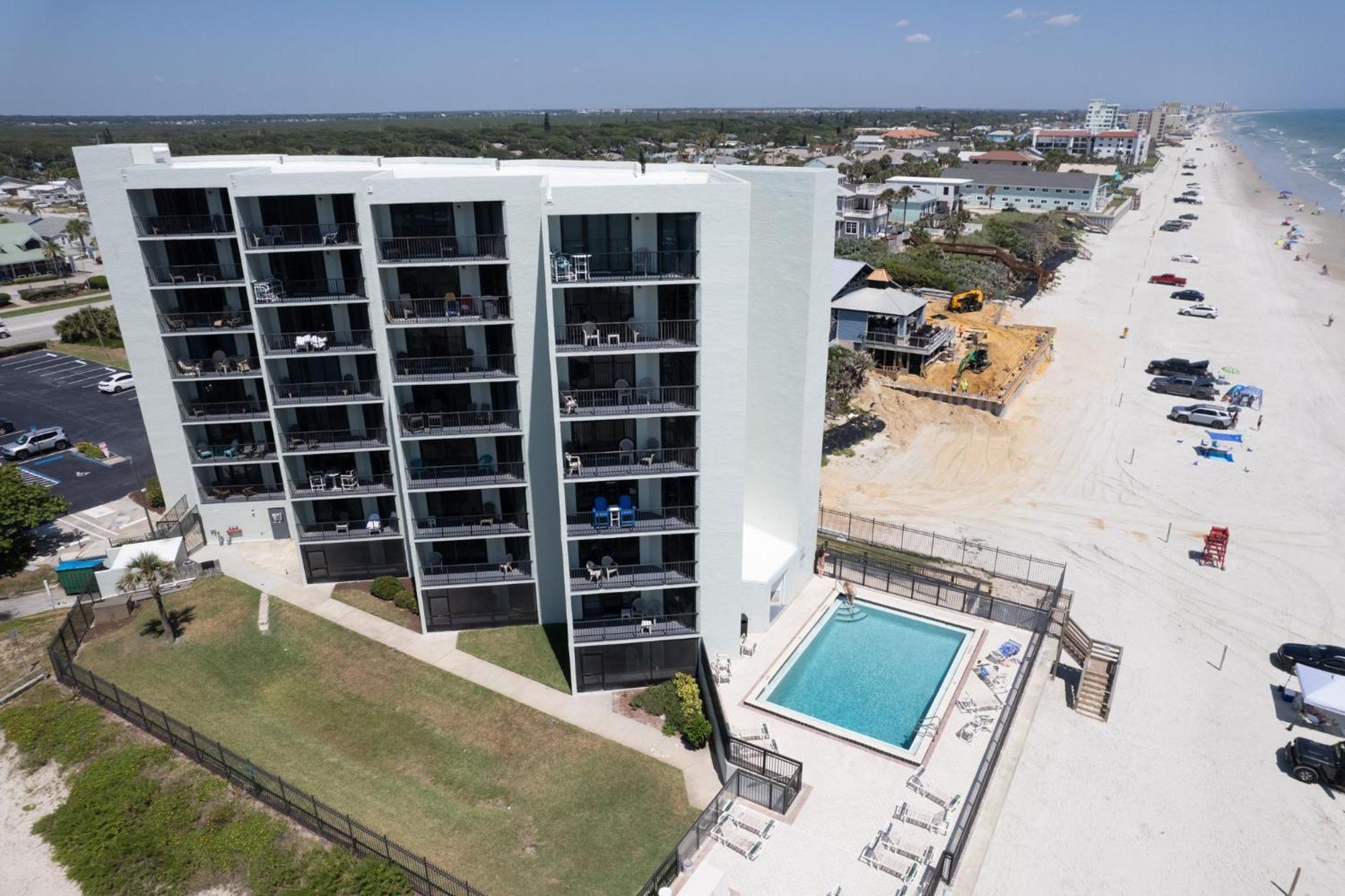 Ocean View With A Beachfront Pool At Ocean Trillium Condo ~ 403 New Smyrna Beach Ngoại thất bức ảnh
